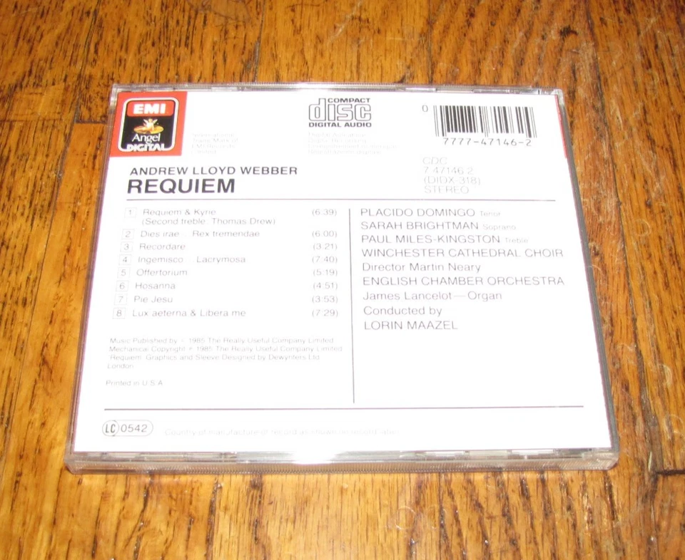 LLOYD WEBBER - REQUIEM DOMINGO BRIGHTMAN MAAZEL - ANGEL EMI CD Foto 3 de 3