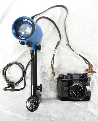 Vtg Nikonos III 35MM Underwater Film Camera & Oceanic Light | eBay