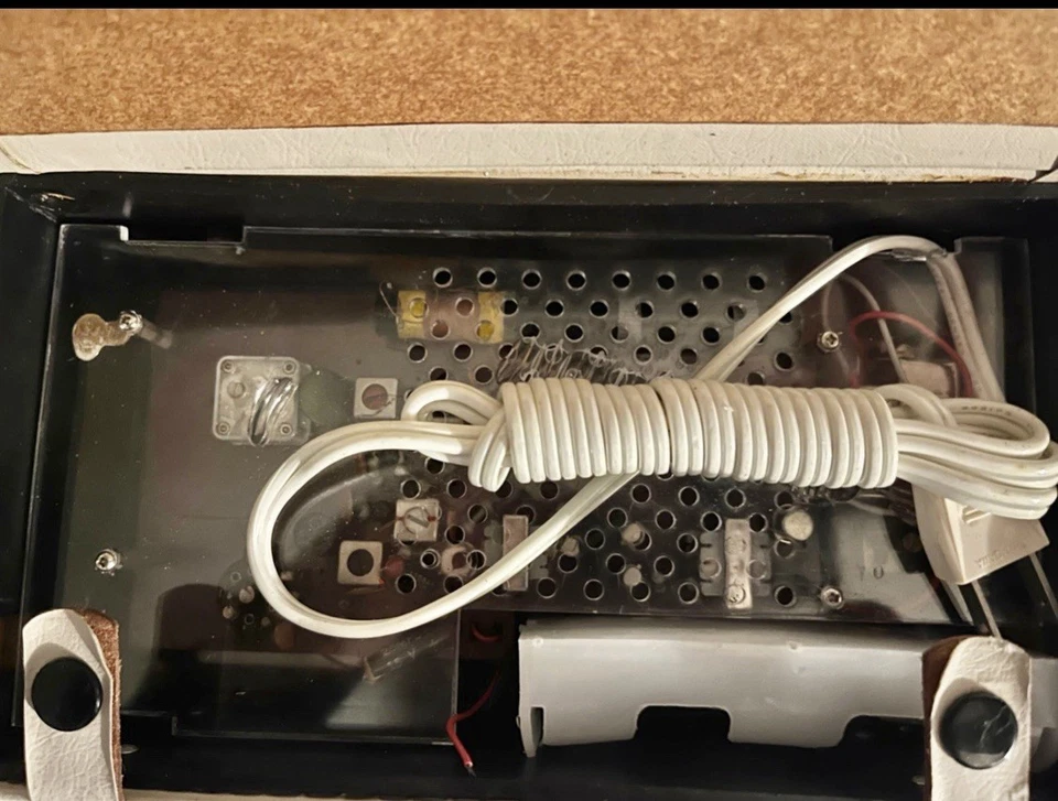 Radio Dyn Sonic de colección probada funcionando Foto 3 de 4