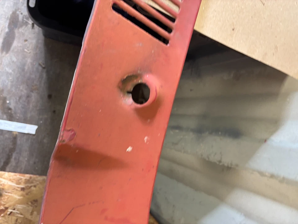 1981 82 83 1984 1987 C10 K10 K5 Chevrolet GMC capó capó limpiaparabrisas rejilla cubierta panel Foto 3 de 4