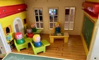 Vintage 1971 Fisher-Price Little People School House #923 w/ Accessories ￼