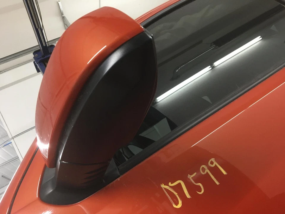 Espejo retrovisor de puerta izquierdo usado se adapta a: Toyota Tacoma 2016 sin lámpara de señalización pintada grado izquierdo Foto 2 de 4