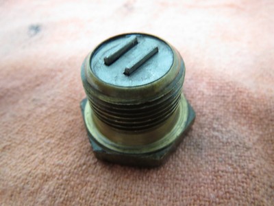fumoto oil valve