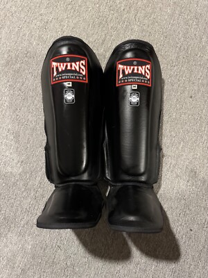 Twins Special SGL10 Black Double Padded Shin Guards - M