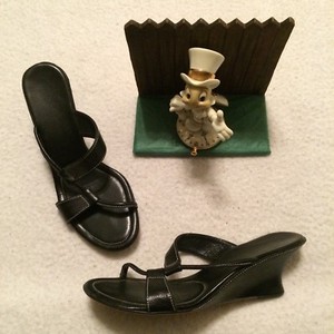 cole haan black wedge shoes