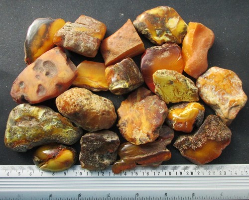 Natural Antique Baltic Amber Stones 270g. - Picture 4 of 12