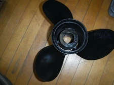 Mercury/Quicksilver Black Max Prop # 77346A45  13 x 19 RH