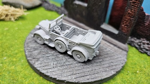 Deutscher Horch 901 Einheits-PKW der Wehrmacht WW2 Bausatz 1:87 1:72 1:56 1:48 - Picture 3 of 3