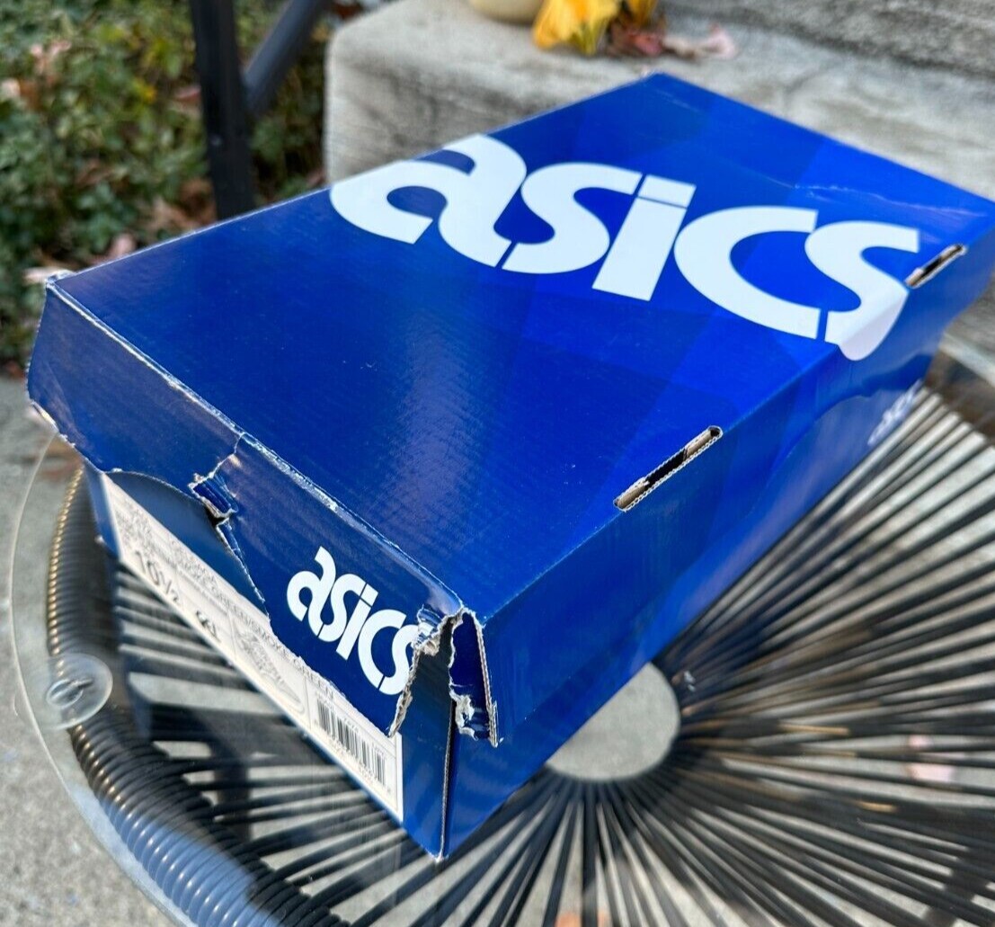 ASICS GEL-Saga Easter - Size 10.5 - Smoke Green - Deadstock  display picture 1