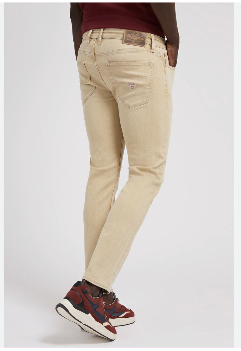 Guess Men's slim tapered jeans super stretch comfort denim in