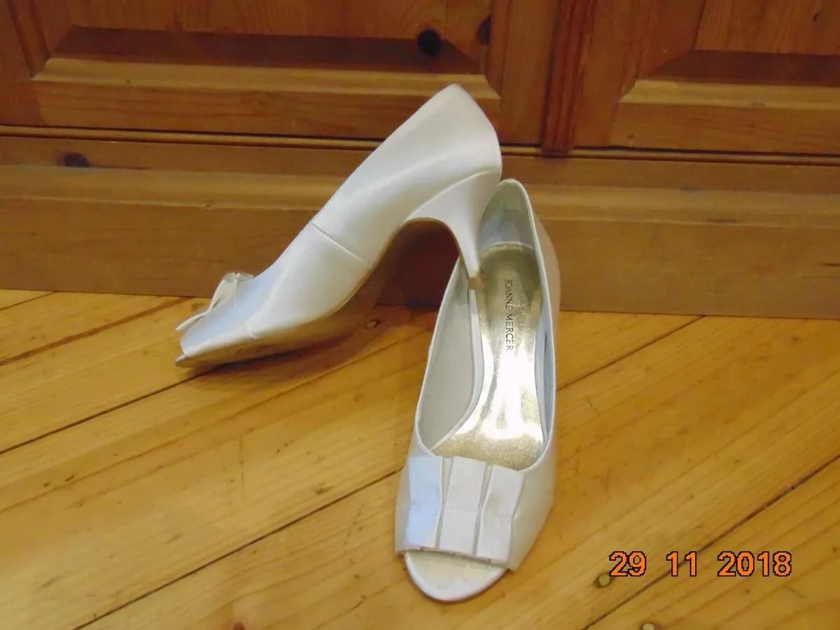 CREAM JOANNE MERCER SATIN OPEN TOE WEDDING SMALL HEEL COURT SHOES