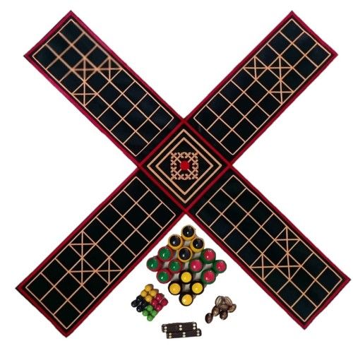 Traditioneller Chausar, Chopad, Parcheesi, Pachisi, Pagade, Thayam, Ludo, Chopat