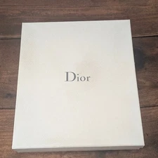 Dior Empty Box Gift Packaging Storage Display White SquareW/Dior gift wrap paper