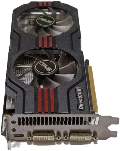 ASUS GTX 560 Ti DirectCU II Nvidia Geforce 1 GB GDR5 256BIT SCHEDA GRAFICA VIDEO - Foto 15 di 15