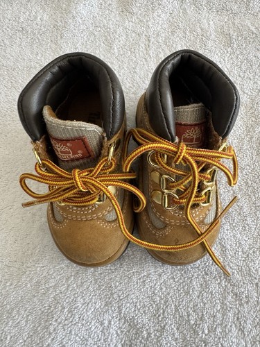 TODDLER TIMBERLAND FIELD BOOT WHEAT NUBUCK Toddler 4.5 - Picture 1 of 6