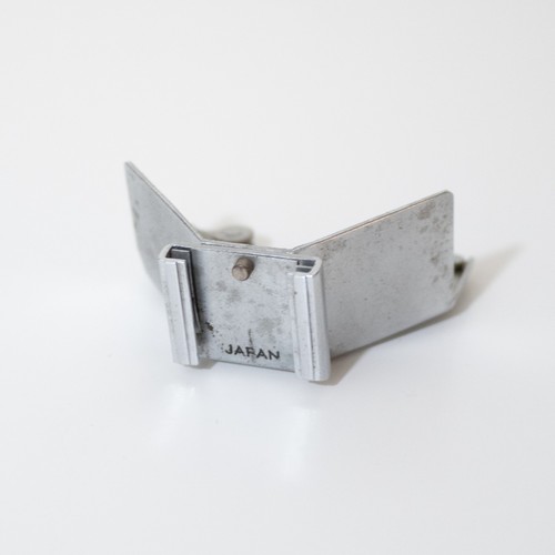 Genuine Minolta Accessory Shoe Mount Adapter for SR-1/SR-2/SR-3/SR-7 - Picture 2 of 3