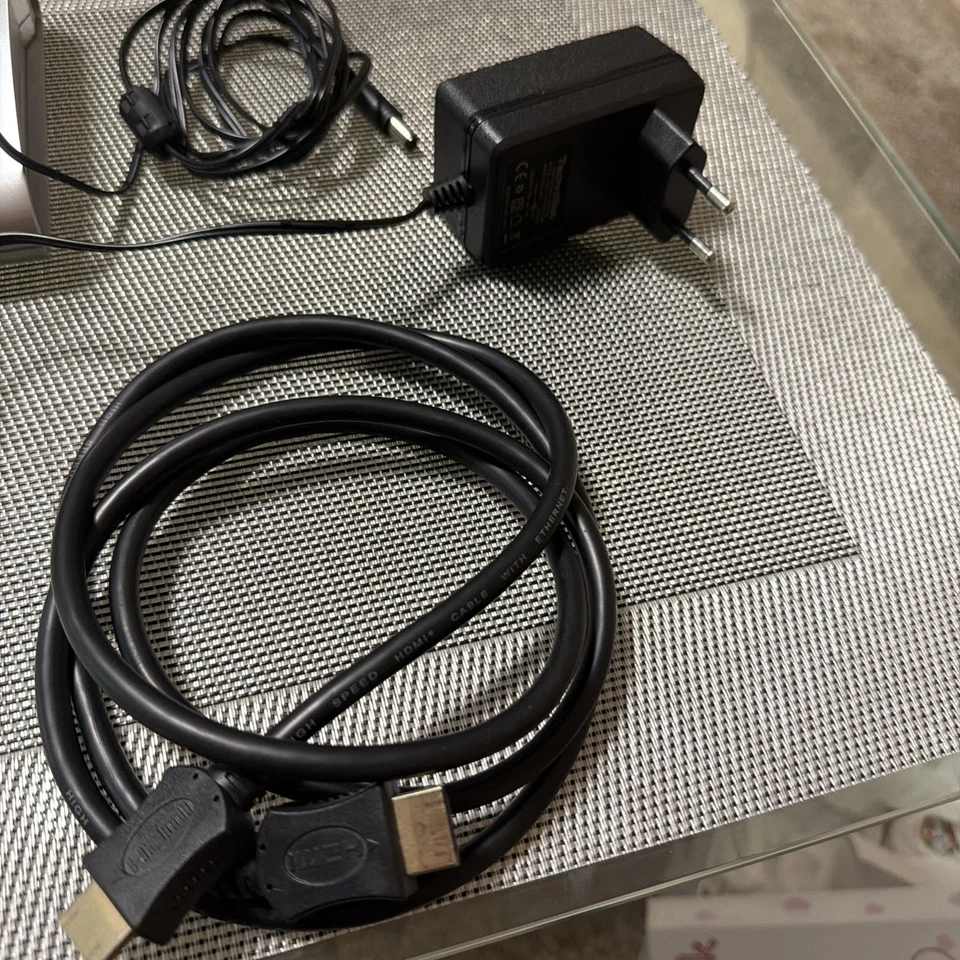 TechniSat DigiPal T2 HD DVB-T2 Receiver - Bild 2 von 4