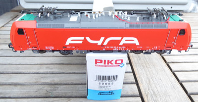Piko 59955 Electric Locomotive Br 186 120-9 Traxx Der Fyra Epoch 5/6 with Dss +