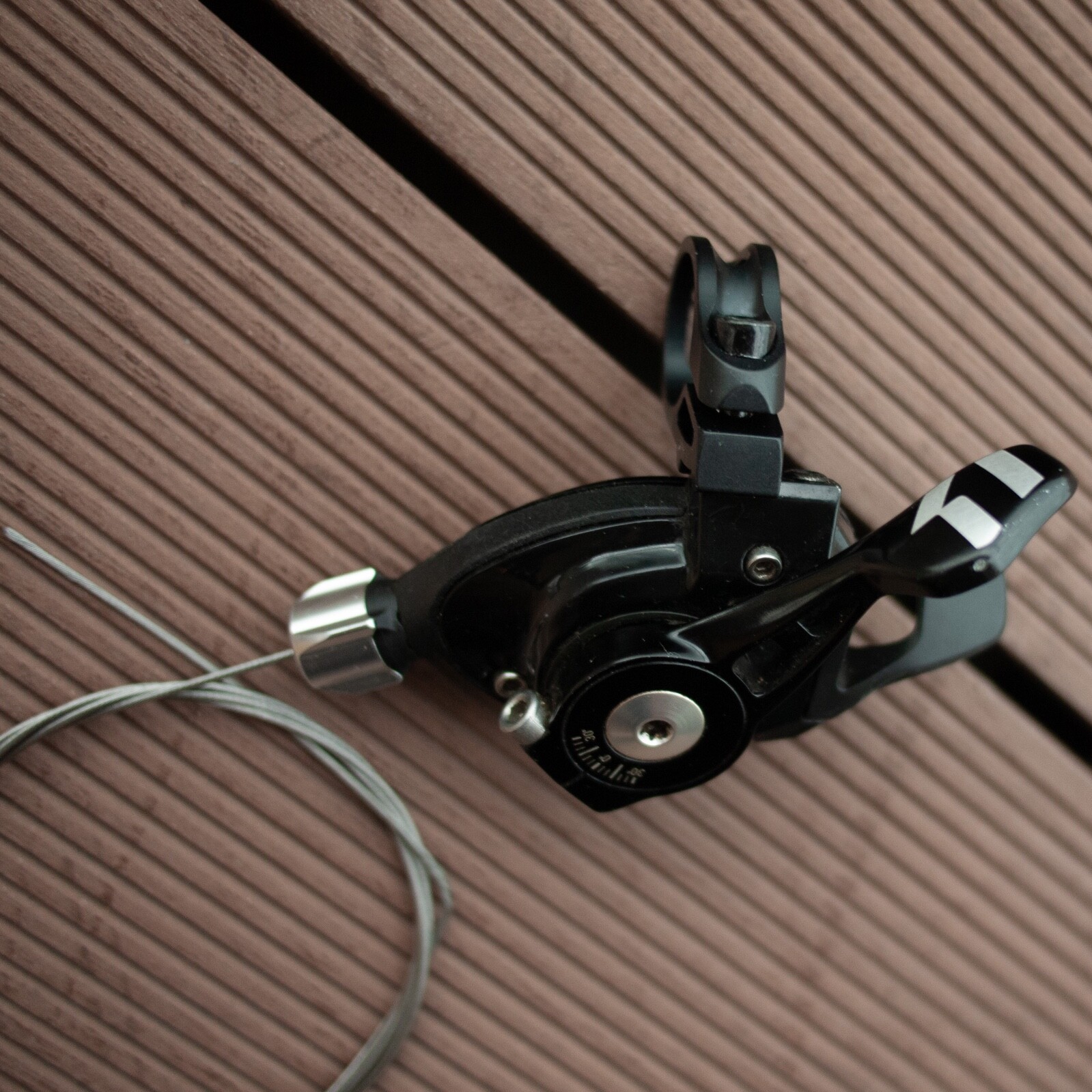 Sram x0 RH 11 Speed Trigger Shifter with Handle Bar Clamp and Cable