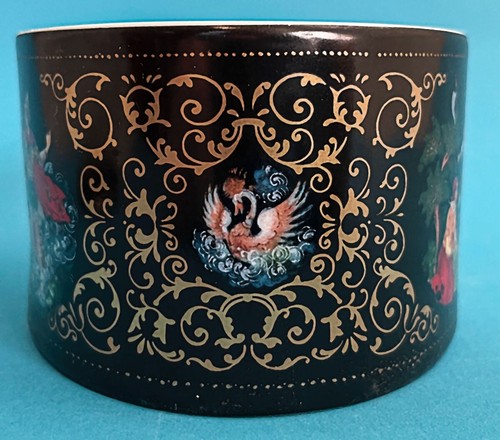 Vintage Vladimir Vlezko “The Tale of Tsar Saltan” Porcelain Art Box - Picture 5 of 10