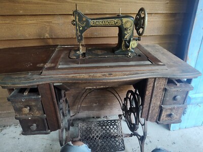 Antique Singer Sewing Machine with Table | eBay