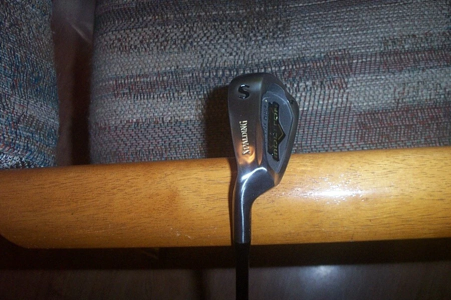 BRAND NEW Spalding Molitor Sand Wedge SW Graphite shaft LH - Image 2 of 2