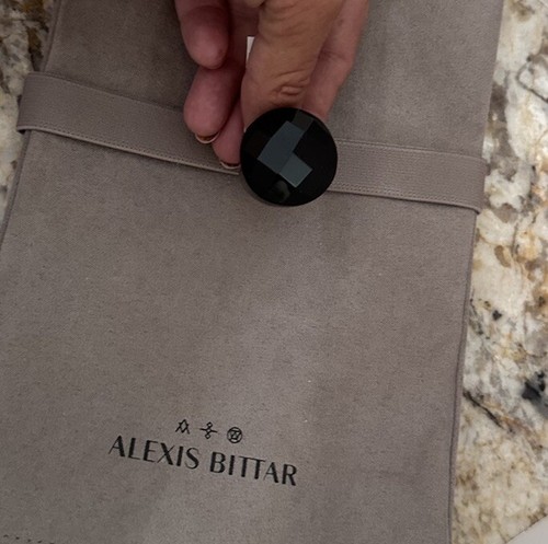 100% Authentic Alexis Bittar Solid Black Lucite Faceted Ring - Picture 4 of 21