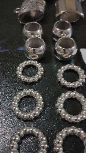 14 Stück silberfarbenes Metall, Kunststofffolien, Abstandshalter Perlen große Schmuckherstellung Artikel - Bild 2 von 16