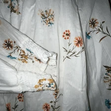 Ana A New Approach Crop Blouse Top Sz L Wild Flowers 100% Cotton LS Nature EUC