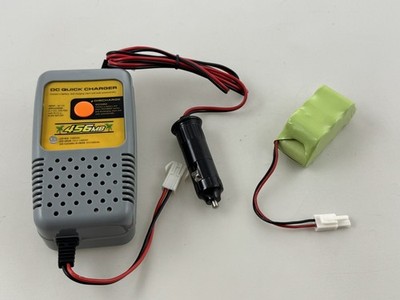 Schnellladegerät 456 + Ni-MH Batterie 2/3 A 1100mAh 8,4V Modellbau
