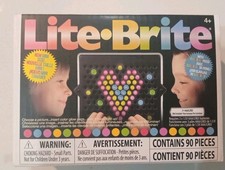New Lite-Brite Mini 90 Pieces Total 85 Glowing Pegs 4 Art templates Travel Size