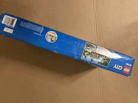 LEGO CITY: Crooks' Hideout (60068)-Brand New In Factory Sealed Box