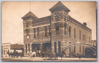 K39/ Mankato Minnesota RPPC Postcard c1910 Fire Department Wagons 464