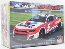Salvinos JR Models "Valvoline" Kyle Larson 2024 Camaro ZL1 Nascar 1/24 Car Kit