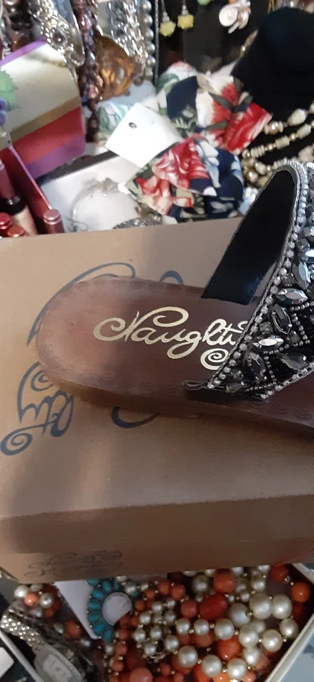 NAUGHTY MONKEY BLACK LEATHER bling BEADED THONG FLAT SANDALS loving u 9 M - Image 2 of 4