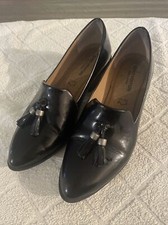 Gino Venturi Size 39 Black Leather Ladies Shoes