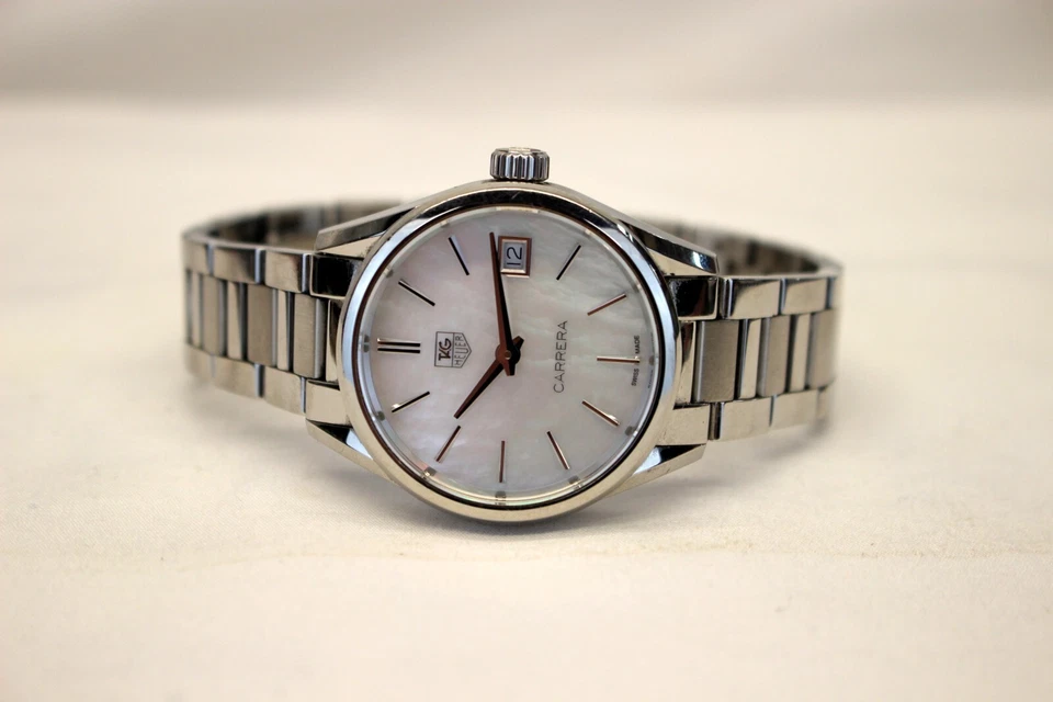 💥TAG HEUER Carrera Quartz Watch MOP DIAL WAR1311-0 Unisex 32mm Stainless 💥 - image 3 of 4