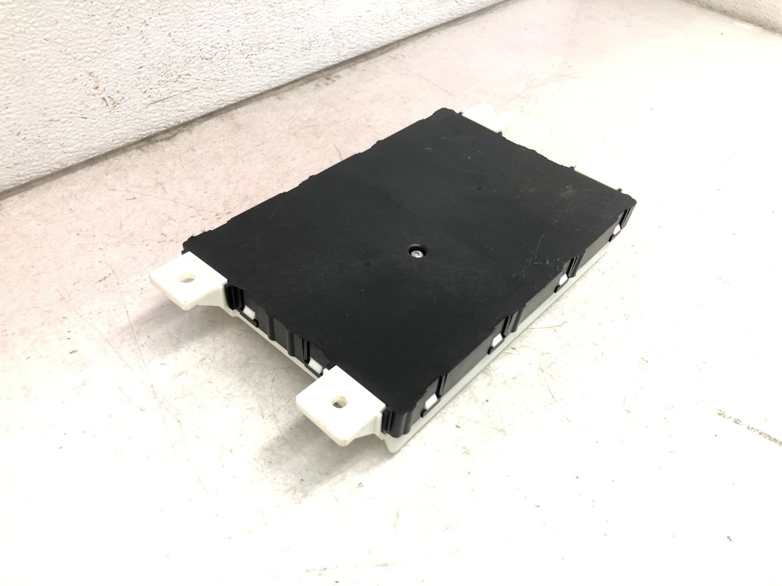 2014-2017 MASERATI QUATTROPORTE BCM BODY COMFORT CONTROL MODULE OEM