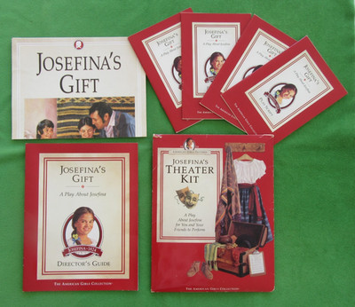 JOSEFINA'S THEATER KIT - AMERICAN GIRLS PASTIMES - JOSEFINA'S GIFT - 1998