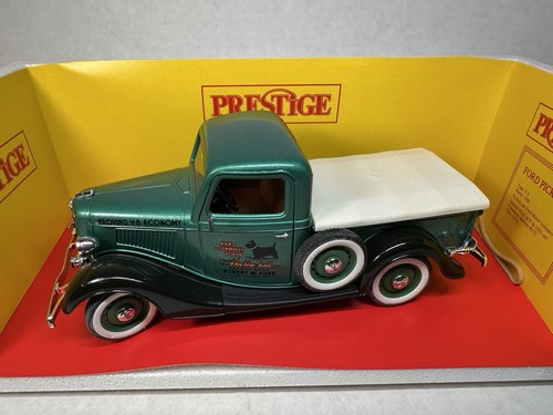 Solido 1936 Ford Pickup Truck V8 1/18 Diecast - Picture 2 of 8