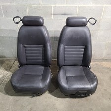 99-04 Mustang Gt Seats Front Seat Set Leather Coupe Aa7473