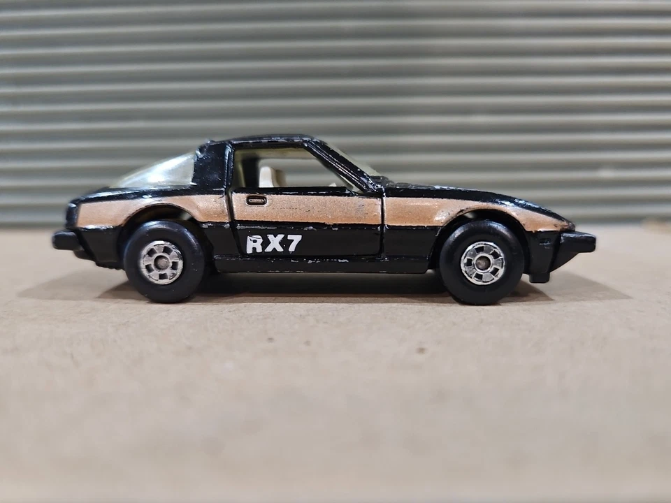 Matchbox Superfast Mazda RX-7 Negro y Dorado 1979 Nº 31 Hong Kong Lesney RX7 SF31 Foto 3 de 4
