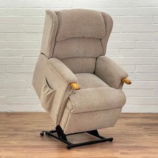 HSL Rise & Recliner Chair Aysgarth Dual Motor Riser - Petite | 50% OFF RRP