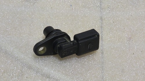 VW GOLF IV - Nockenwellensensor / CAMSHAFT POSSITION SENSOR / 036907601A