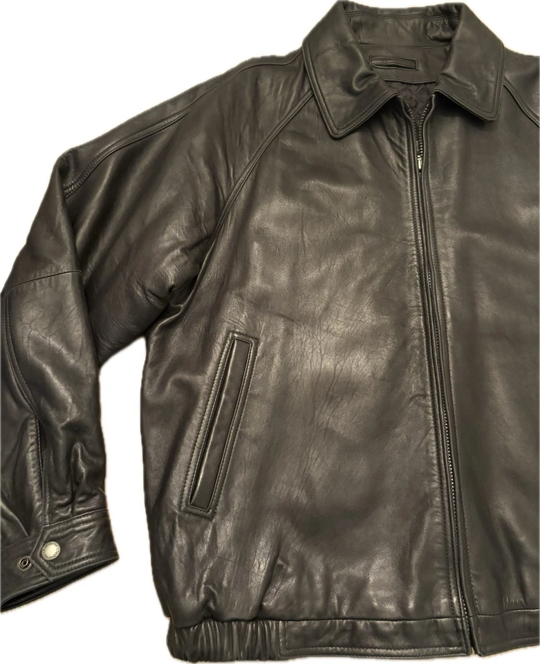 Claiborne Men’s Black Leather Bomber Lambskin Jacket Size XL/Beautiful! - Image 3 of 4
