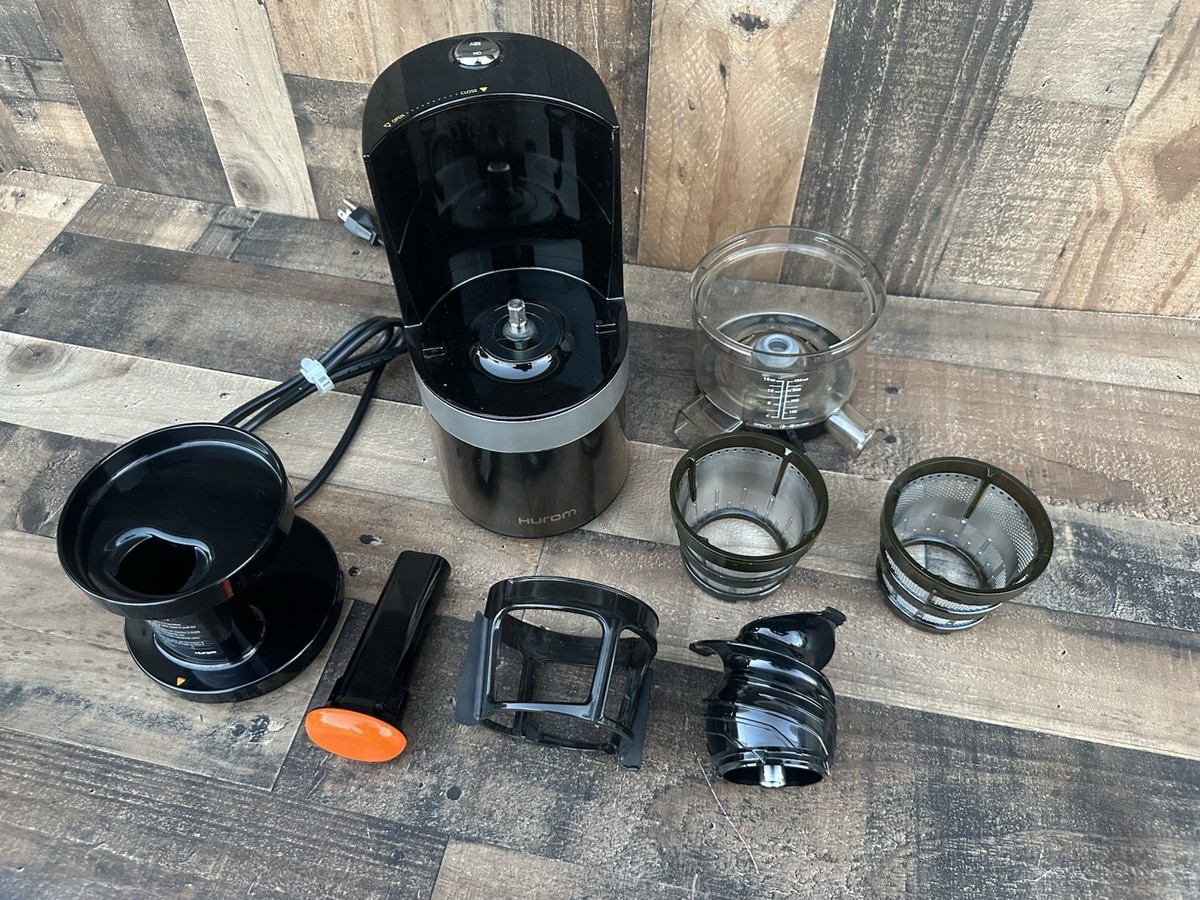 Hurom Slow Juicer H2H-RBA11　１台分 Hurom HK-BBB11 Elite Slow Juicer USED 1 TIME! Juice H- Series