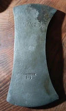 ROUGHNECK 3 1/2 DOUBLE BIT AXE HEAD.