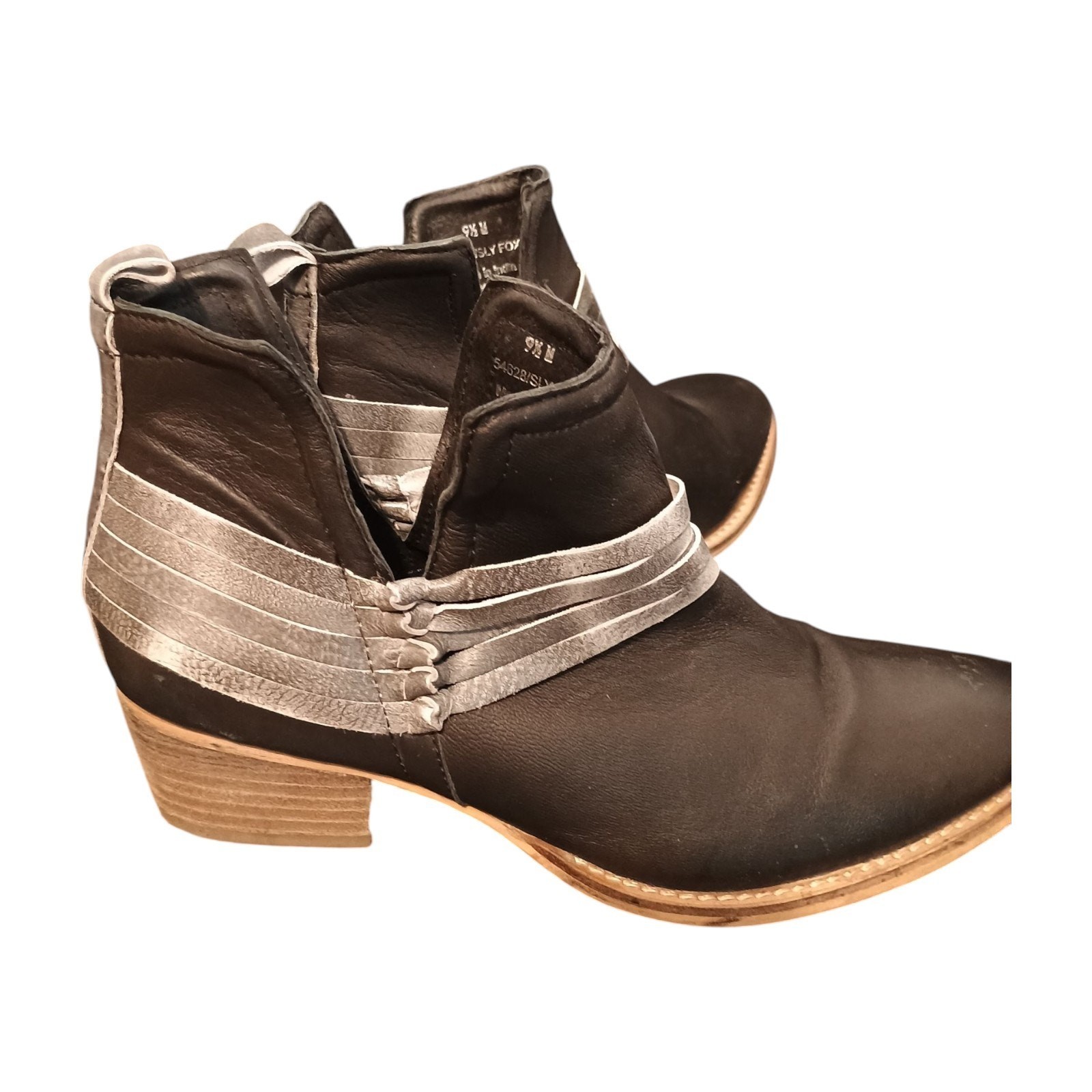 Diba Women's True Leather Sly Fox Pull On Bootie Black & Gray Straps Size 9.5M 