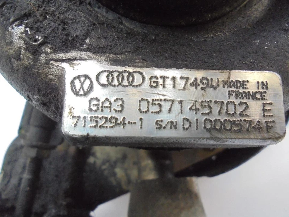 057145722A	 Turbocompresor para AUDI A8 (D2) 3.3 TDI Quattro 2000 819917 - Imagen 4 de 4