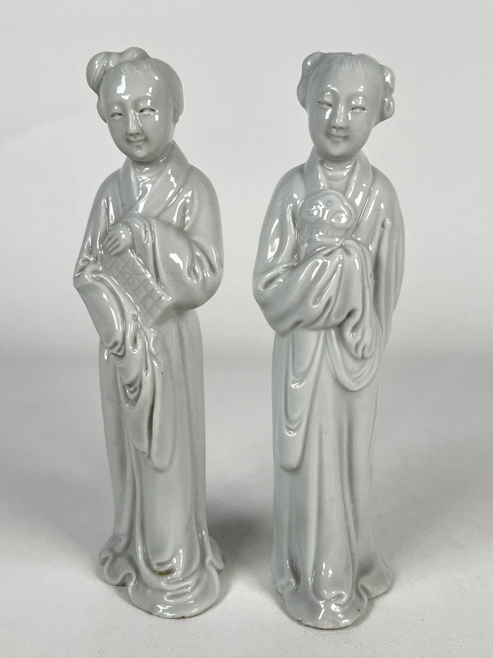 Par de figuras antiguas chinas Chinoiserie Blanc de Chine corte dama mujer estatuas Foto 4 de 4